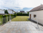 Ausblick von der Terrasse - Schönes, gepflegtes Einfamilienhaus mit Garten und Garage. Besichtigen- verlieben-einziehen!